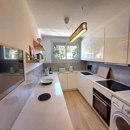 Apartment Ideal A Quelques Pas Des Plages Et Tout Confort